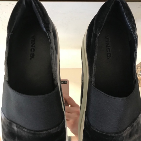 Vince Velvet ‘Corbin’ Slip On Sneakers - Picture 4 of 8